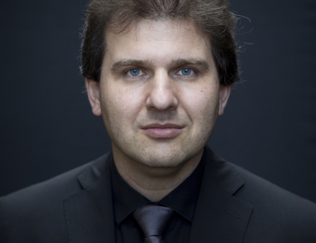 Tomas Hanus Tomas Hanus Colour Headshot