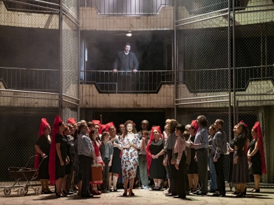 WNO Carmen Giorgio Caoduro Escamillo Julia Mintzer Carmen Photo credit Richard Hubert Smith 3917