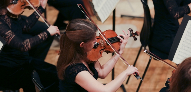 Gi J WNO Orchestra 109